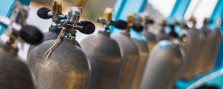 Газовые баллоны в Пролетарской